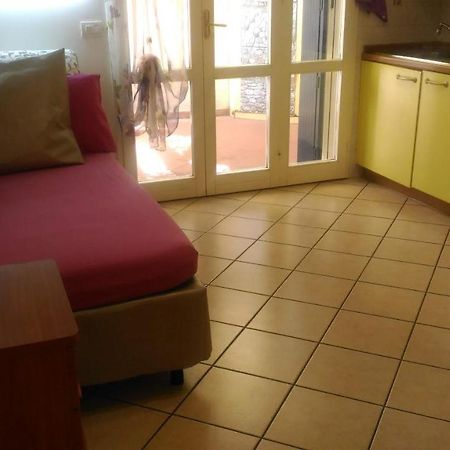Bilocale Centro Storico Appartement Pesaro Buitenkant foto
