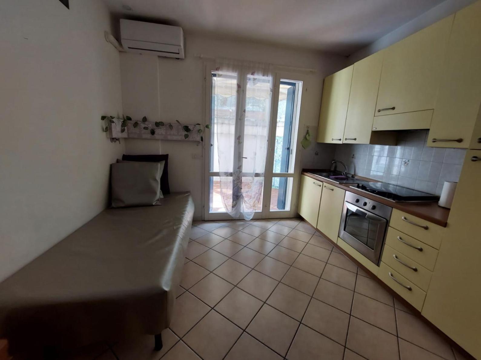 Bilocale Centro Storico Appartement Pesaro Buitenkant foto